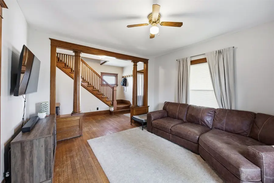 440 8th St, Marion, IA 52302 - #3