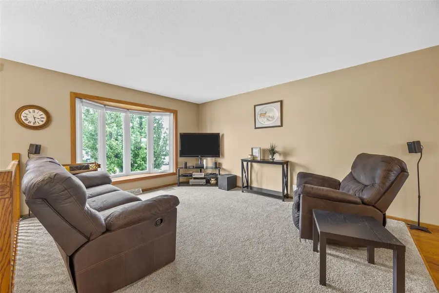 4711 Twin Pine Drive Ne, Cedar Rapids, IA 52402 - #3