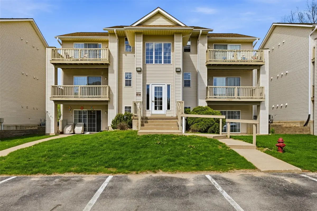 1350 44th Street #B, Marion, IA 52302 - #1