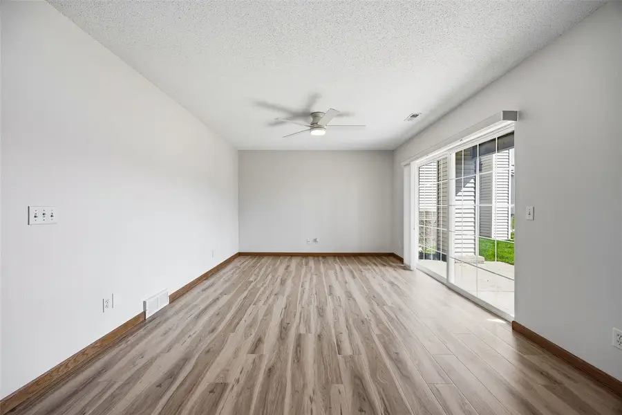 1350 44th Street #B, Marion, IA 52302 - #3