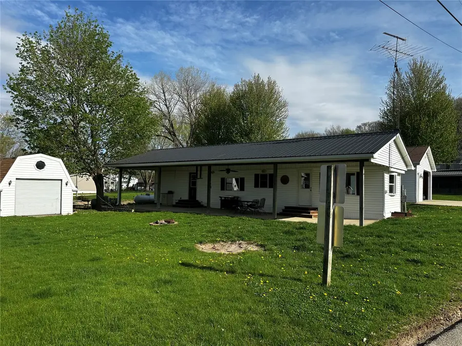 26103 210th Avenue, Delhi, IA 52223 - #2