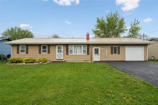 903 E 12th Street, Vinton, IA 52349