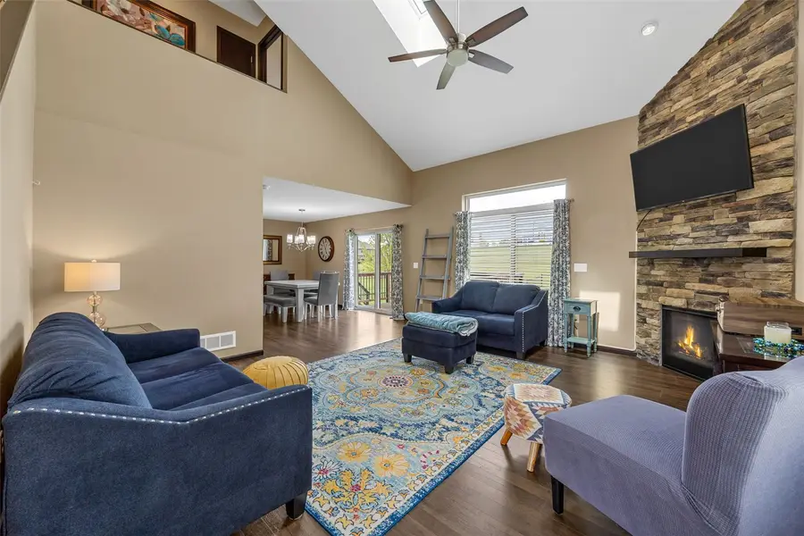 804 Buck St, Tiffin, IA 52340 - #2