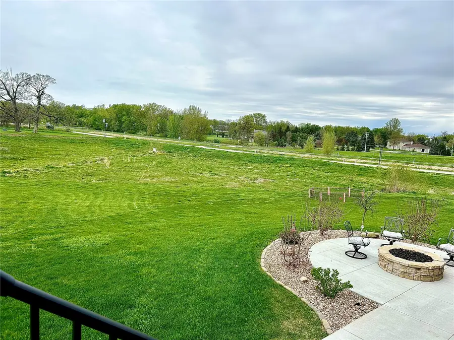 2642 Burr Oak Court, Marion, IA 52302 - #2