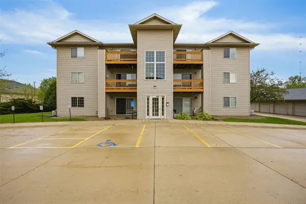 600 Colton Circle Ne #Unit 4, Cedar Rapids, IA 52402