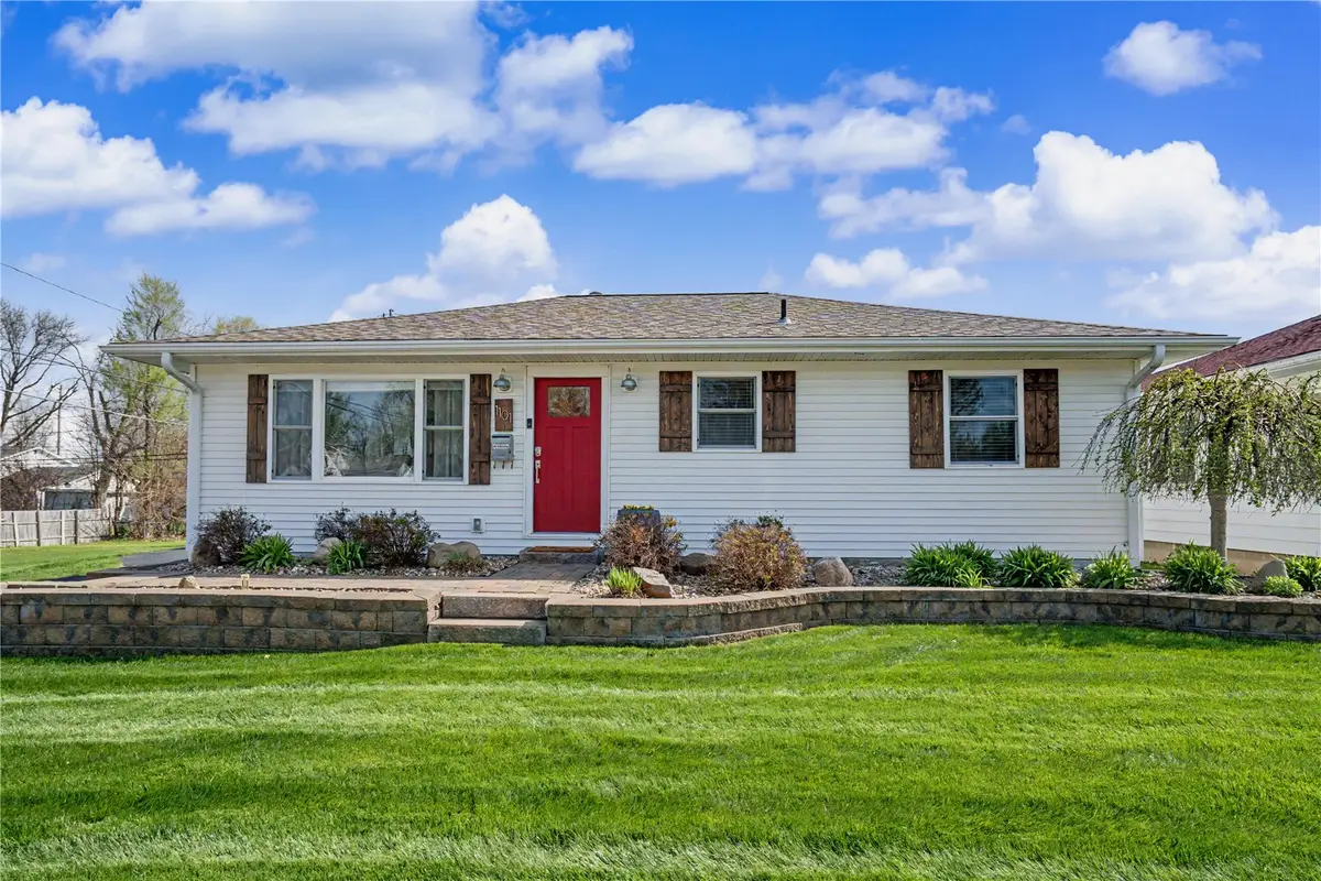 1101 Staub Court Ne, Cedar Rapids, IA 52402 - #1