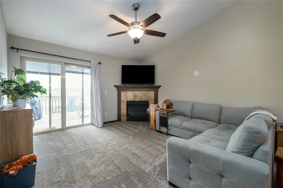 5415 Dostal Sw, Cedar Rapids, IA 52404 - #2