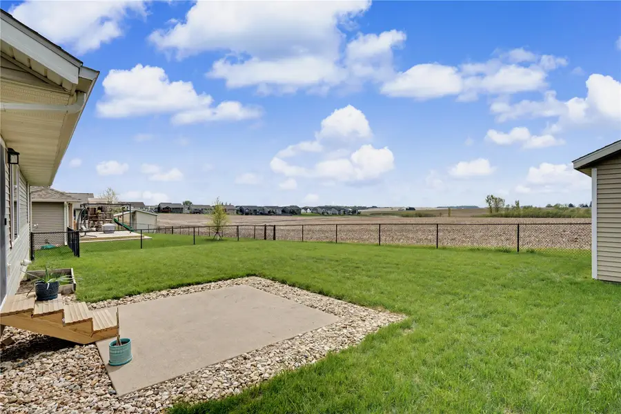 1221 Prairie Rose Drive Sw, Cedar Rapids, IA 52404 - #3