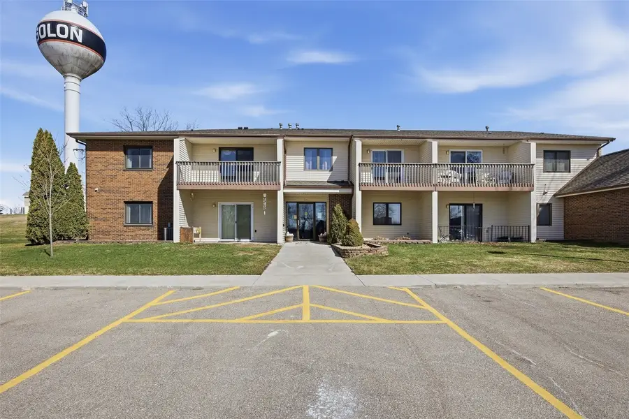 730 S Market Street #22, Solon, IA 52333 - #2