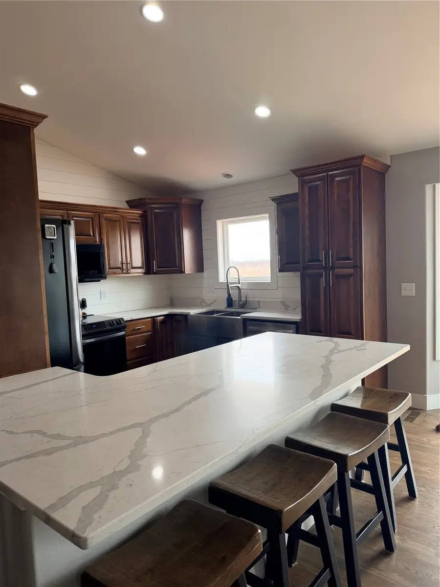 10485 Conners Court, Toddville, IA 52341 - #2
