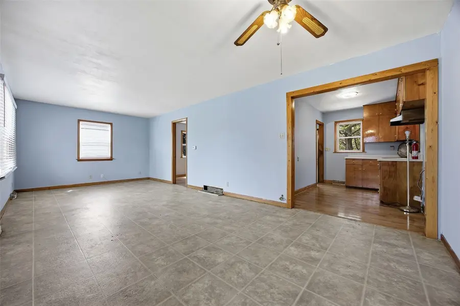 2910 Schaeffer Drive Sw, Cedar Rapids, IA 52404 - #3