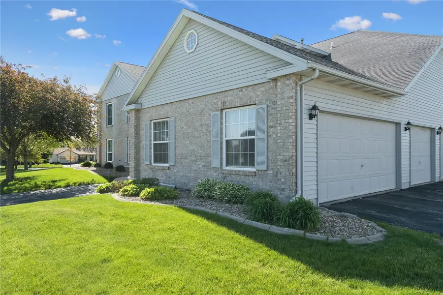 3445 Willowridge Road #C, Marion, IA 52302 - #3
