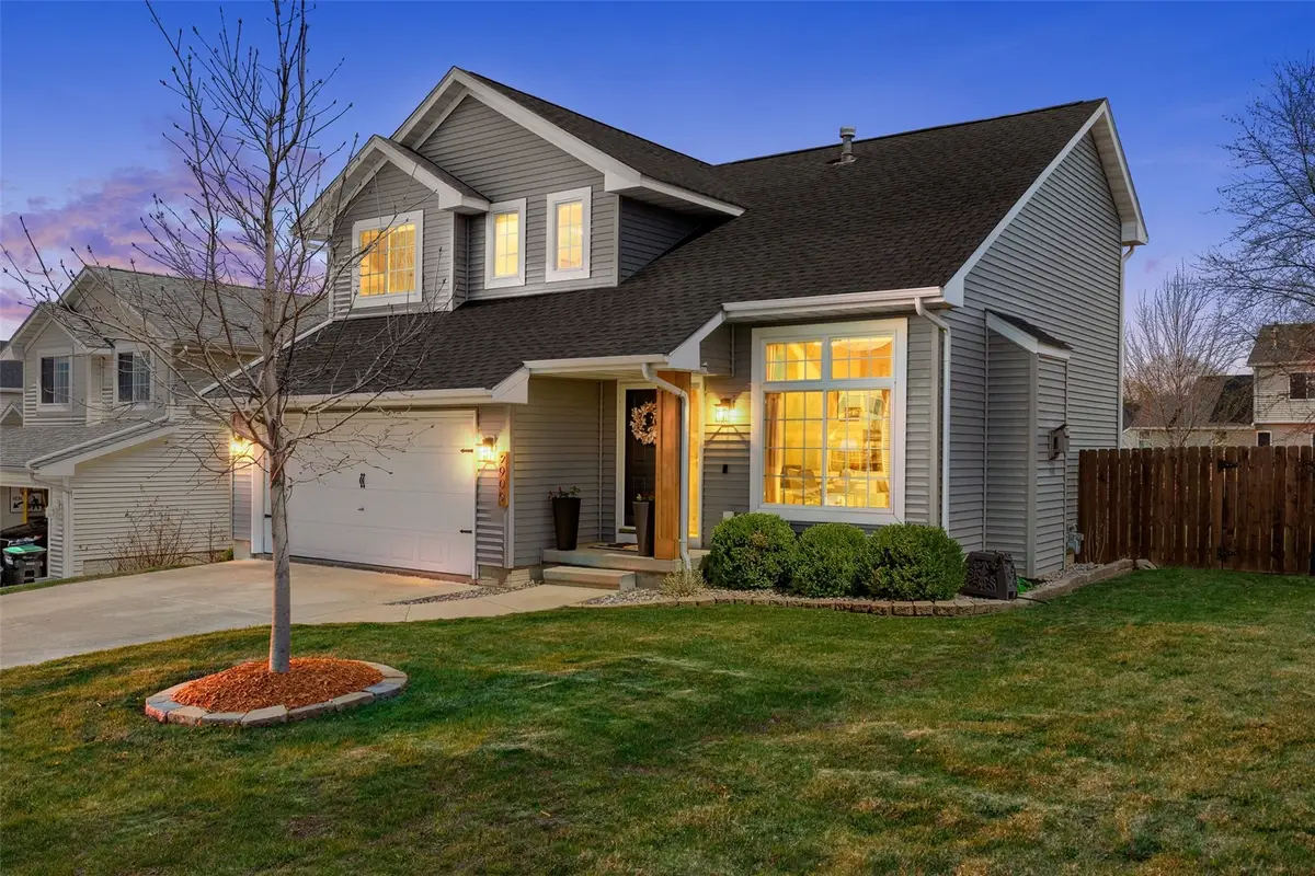 2905 31st Street, Marion, IA 52302 - #1