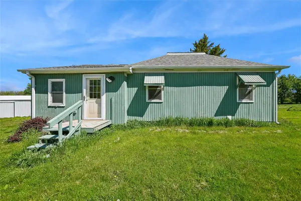873 Paralta Road, Springville, IA 52336