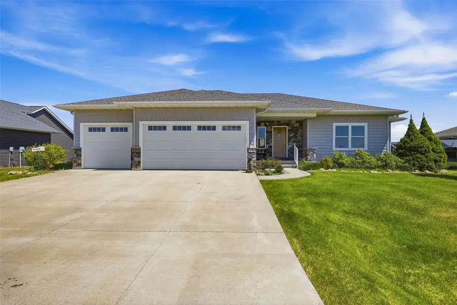 2791 Creekview Trail, Palo, IA 52324 - #2