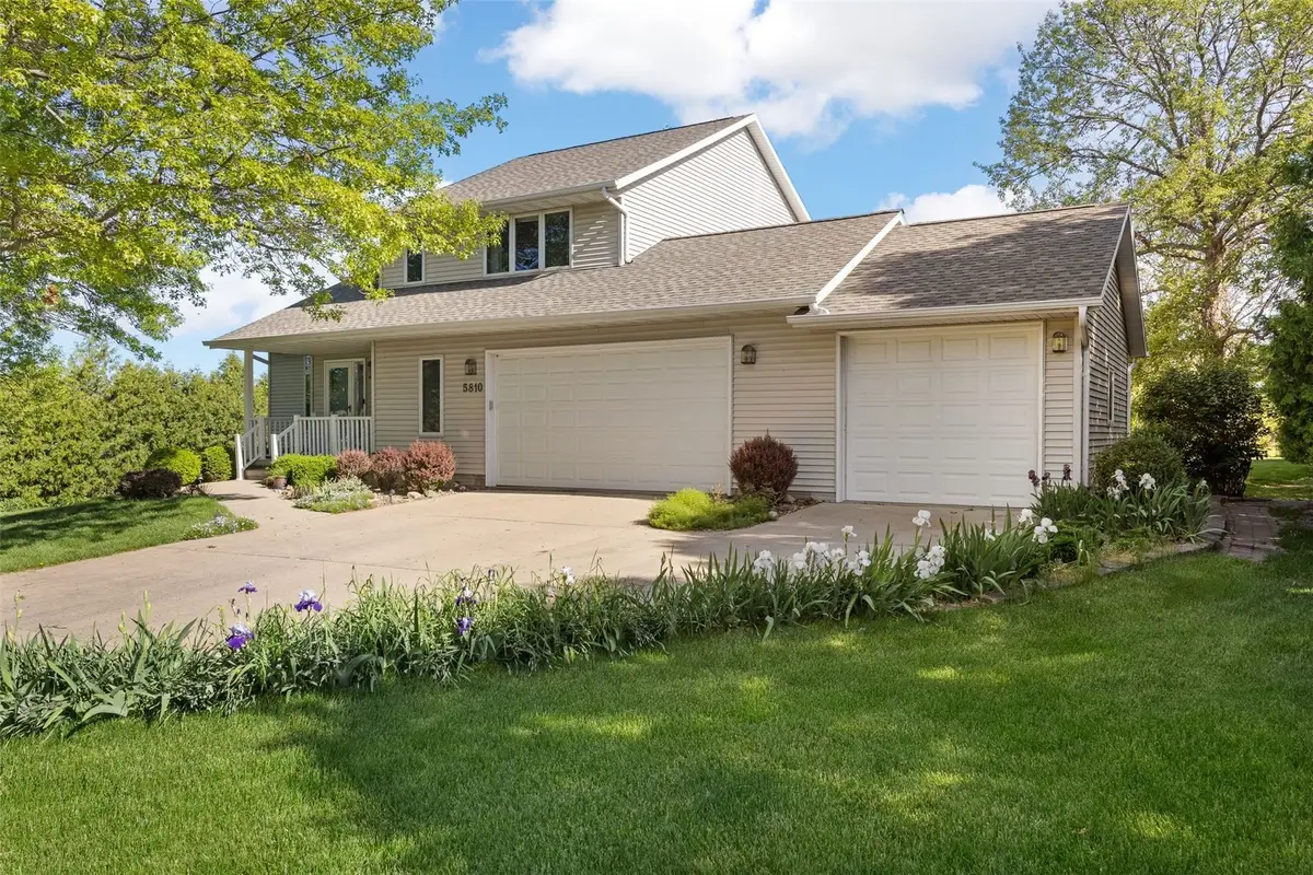 5810 Sanden Road Ne, Cedar Rapids, IA 52411 - #1