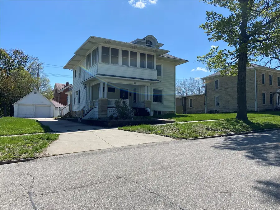 119 S Garnavillo, Anamosa, IA 52205 - #2