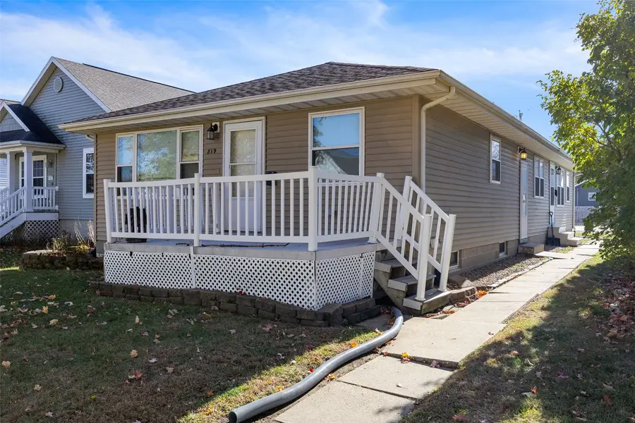 819 G Ave Nw, Cedar Rapids, IA 52405 - #3
