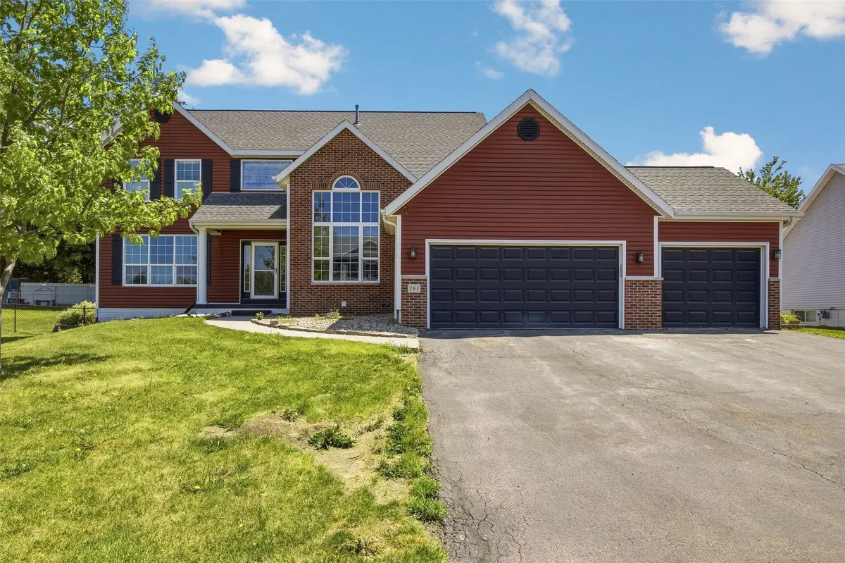 161 Autumn Woods Drive Nw, Cedar Rapids, IA 52405 - #1
