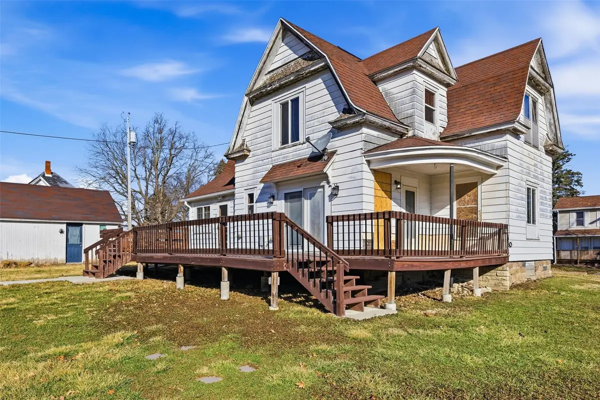 12 West Main Street, Central City, IA 52214 - #1
