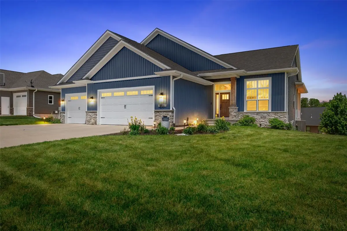 6310 River Parkway Ne, Cedar Rapids, IA 52411 - #1