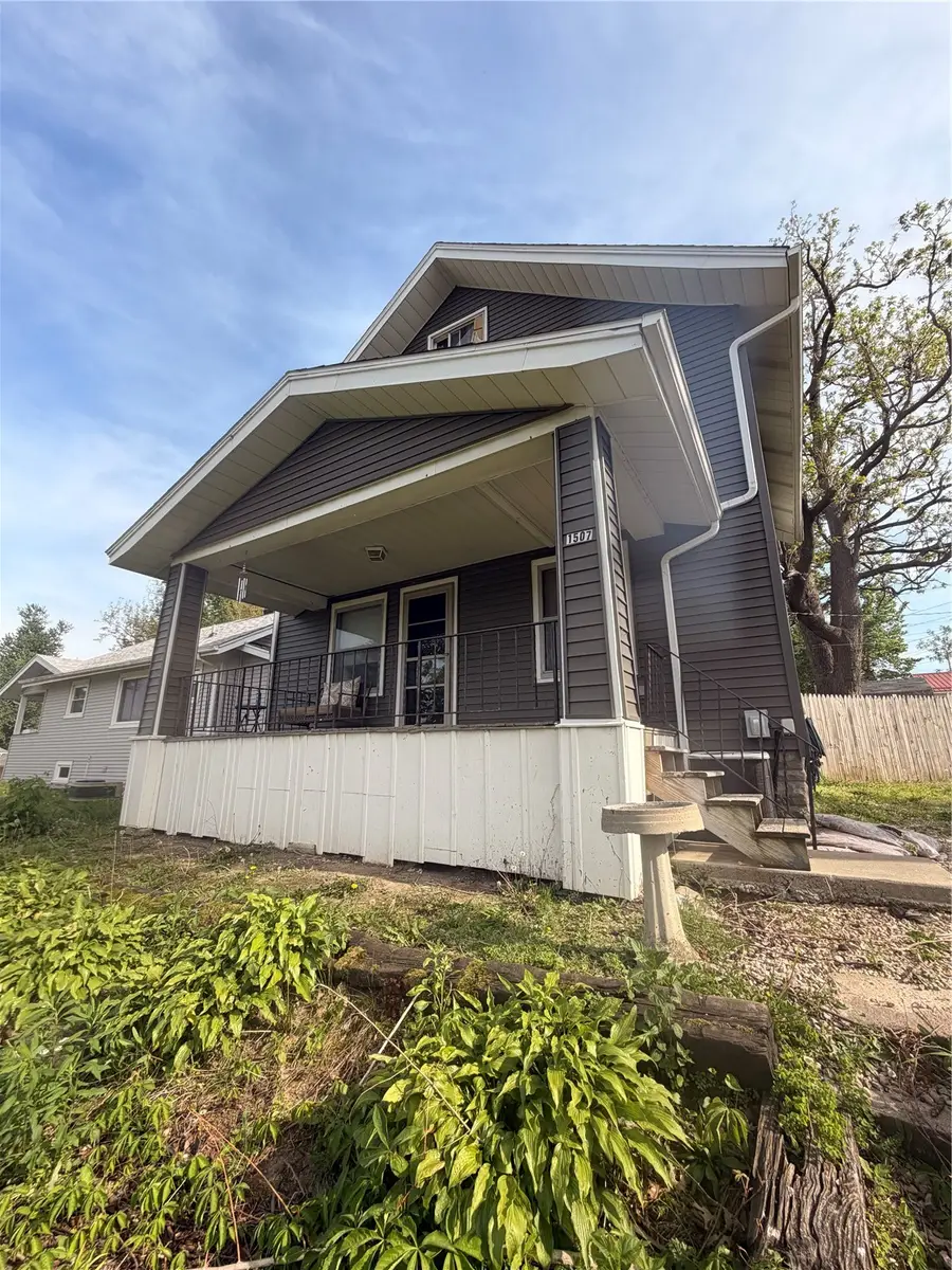 1507 Hinkley Avenue Nw, Cedar Rapids, IA 52405 - #2