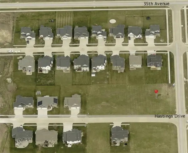 4394 Hastings Drive, Marion, IA 52302