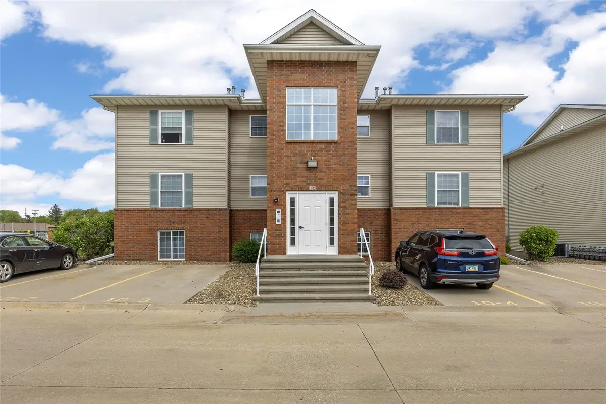 10 Cherry Court #1, North Liberty, IA 52317 - #1