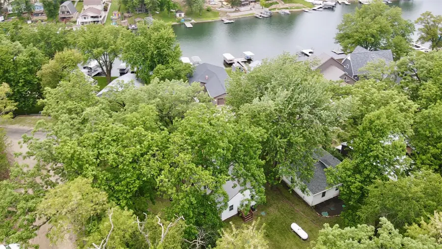 6181&6182 North Lakeshore Drive, Brooklyn, IA 52211 - #3