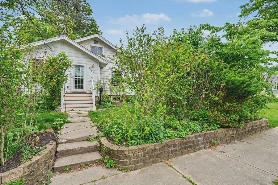1109 J Ave Nw, Cedar Rapids, IA 52405 - #3