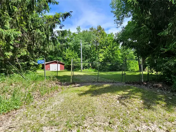 14392 Buffalo Road, Anamosa, IA 52205