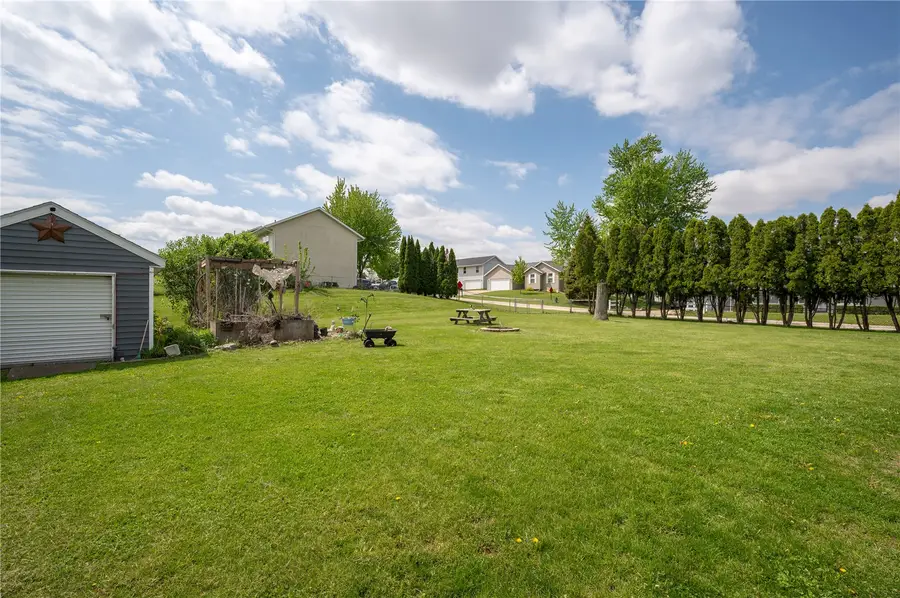 125 Florida Avenue Sw, Cedar Rapids, IA 52404 - #3