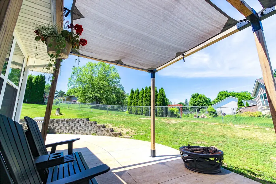 221 Orchard Street Sw, Swisher, IA 52338 - #3