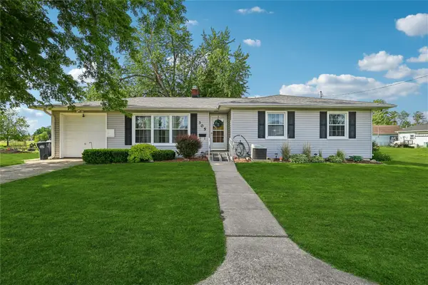305 Main Street, Palo, IA 52324