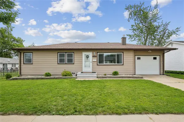 2713 Evelyn Drive Sw, Cedar Rapids, IA 52404