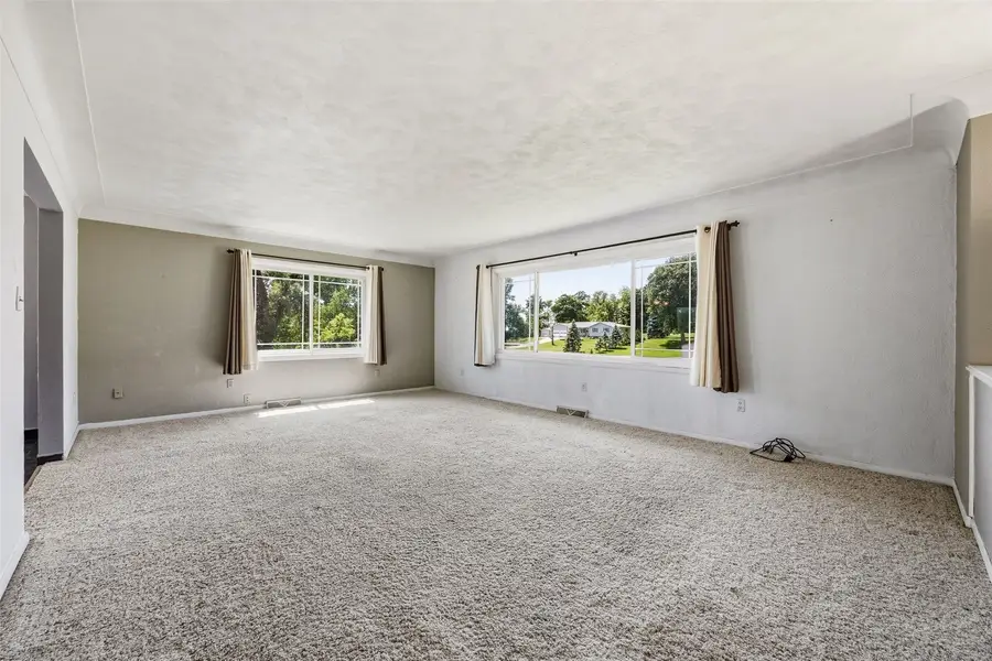10004 Hawks Haven Road, Cedar Rapids, IA 52411 - #3
