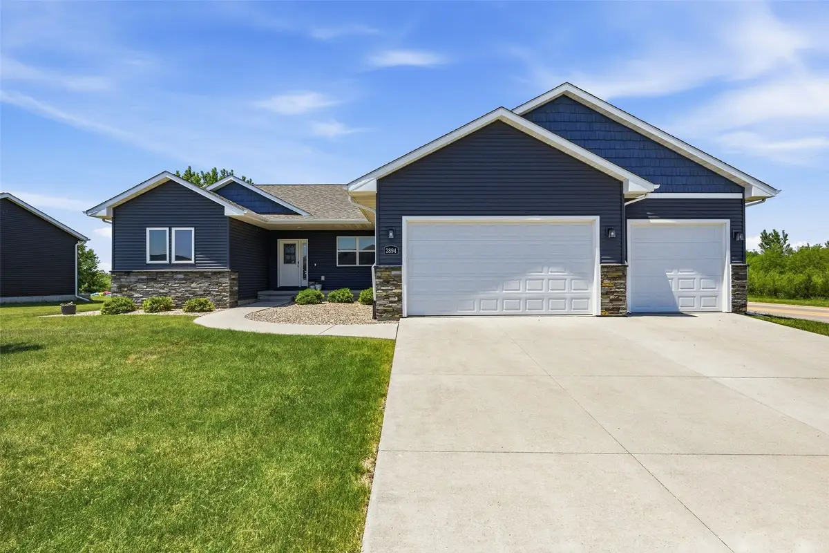 2894 50th Street, Marion, IA 52302 - #1