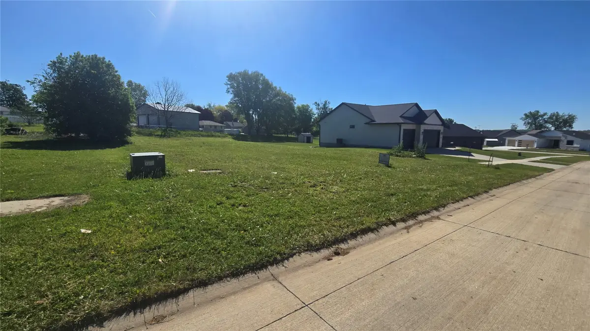820 Rogers Ln Lot #12, Center Point, IA 52213 - #1