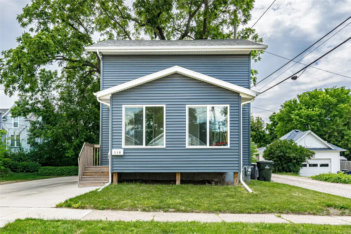 110 14th Street Nw, Cedar Rapids, IA 52405 - #1