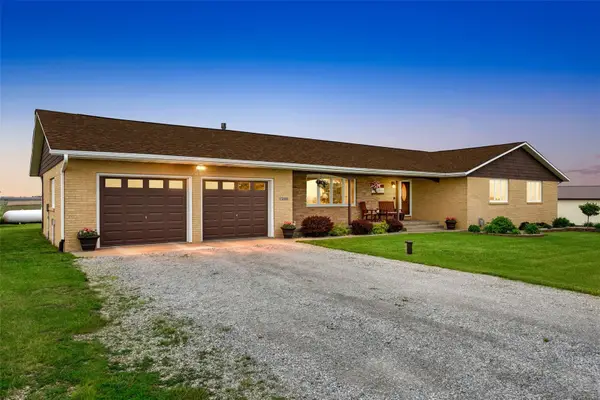 7249 Benton Linn Road, Cedar Rapids, IA 52404