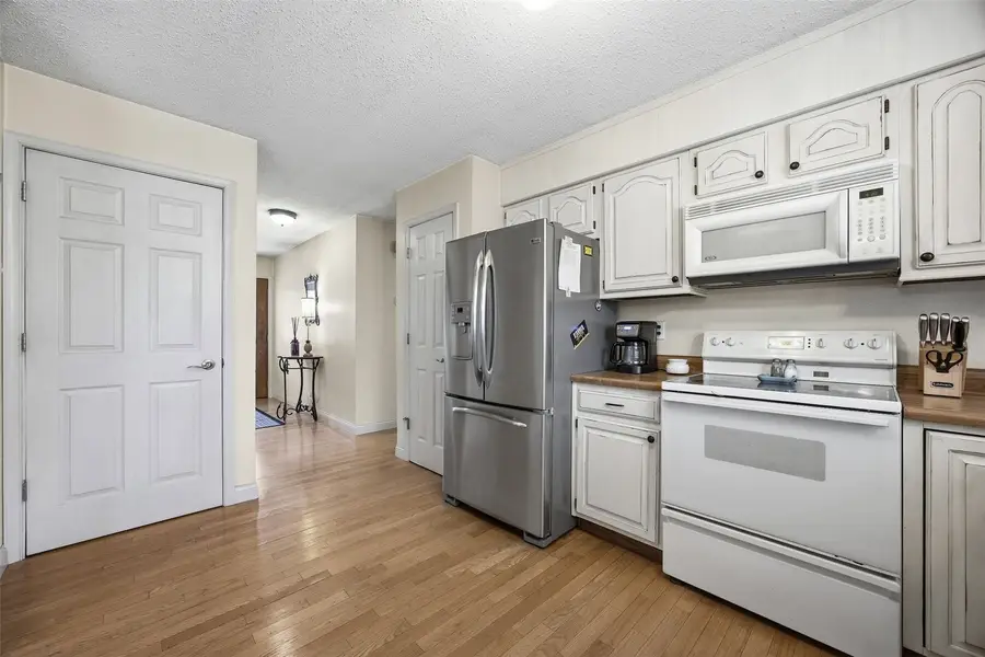 2111 Sandalwood Dr Ne, Cedar Rapids, IA 52402 - #3