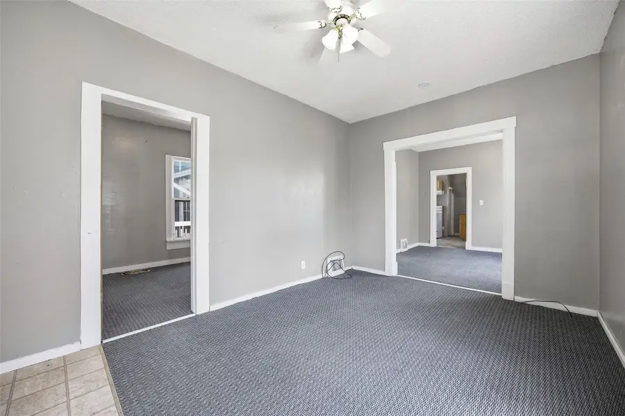 1019 10 Street Sw, Cedar Rapids, IA 52404 - #3