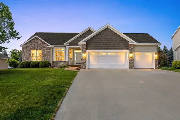 2330 Timber Creek Drive, Marion, IA 52302