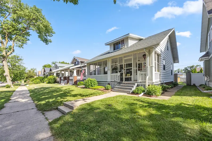 1536 7th Avenue Se, Cedar Rapids, IA 52403 - #3