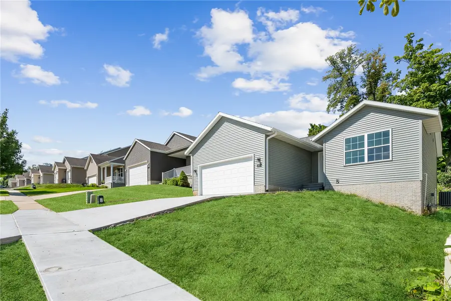 2026 Sugar Creek Drive Nw, Cedar Rapids, IA 52405 - #2
