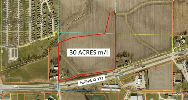 Hwy 151, Marion, IA 52302