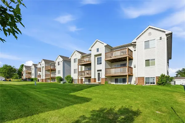 4611 1st Ave Sw #10, Cedar Rapids, IA 52404