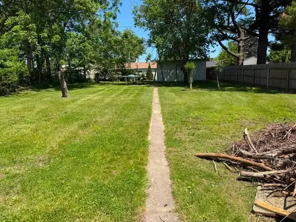 1604 34th Street Ne, Cedar Rapids, IA 52402 - #3