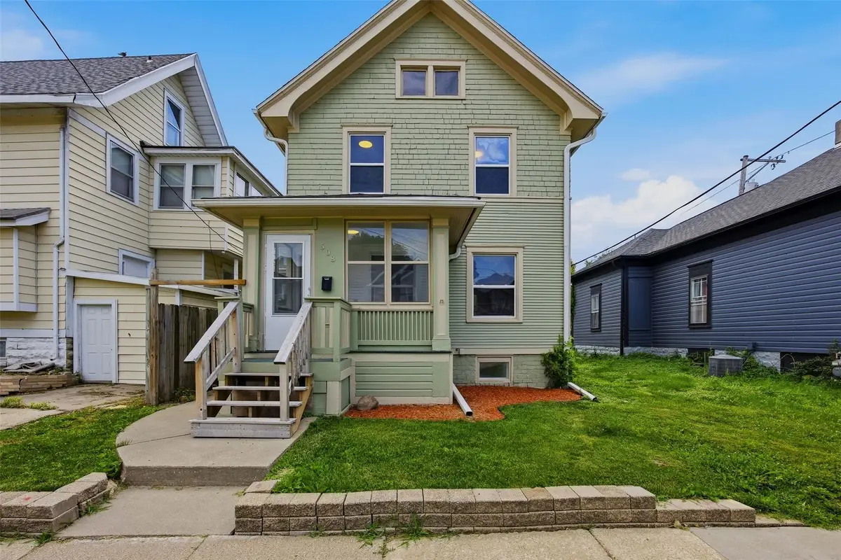 508 16th St Se, Cedar Rapids, IA 52302 - #1