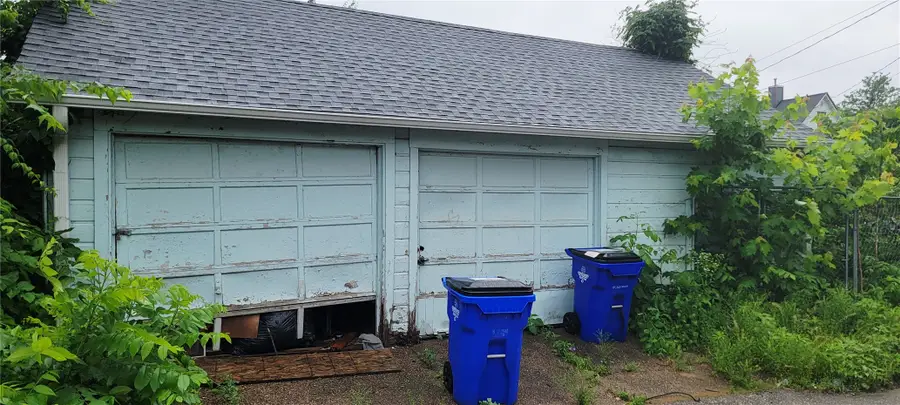 1520 4th Ave, Cedar Rapids, IA 52403 - #3